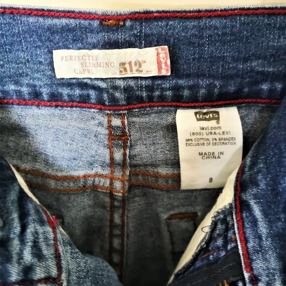 Levi's 512 Perfectly Slimming Jean Capri Size 8 - Picture 4 of 5
